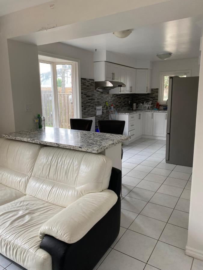 Homehouse Торонто Екстериор снимка